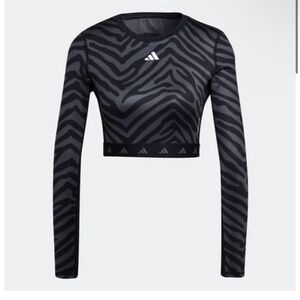 Adidas aero ready top